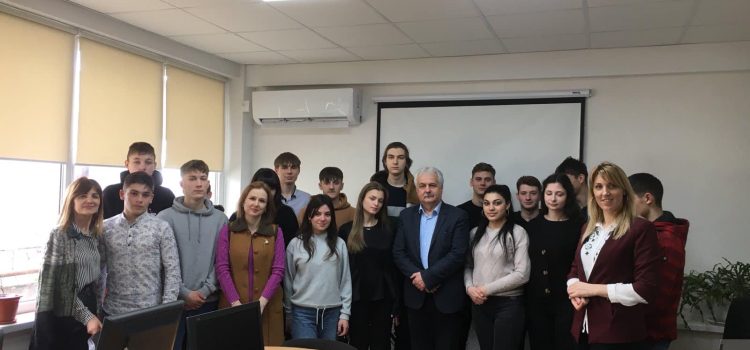 Întâlnirea cu scriitorul Nicolae Spătaru